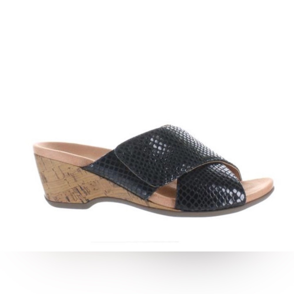 Vionic Womens Leticia Black Sandals Size 5 Medium (B, M)